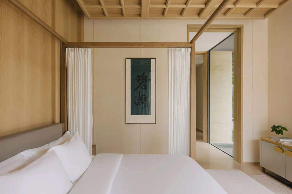 Ryan Loi Calligraphy for Raffles Sentosa Singapore